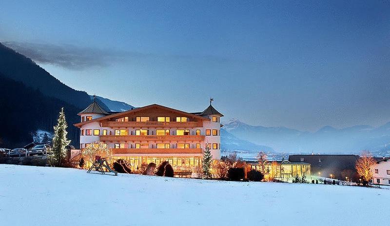 Hotel Magdalena Im Zillertal - Urlaub Mit Hund Ried im Zillertal Esterno foto