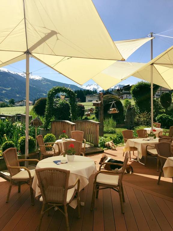 Hotel Magdalena Im Zillertal - Urlaub Mit Hund Ried im Zillertal Esterno foto