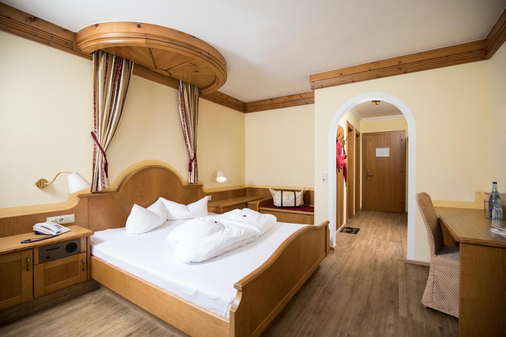 Hotel Magdalena Im Zillertal - Urlaub Mit Hund Ried im Zillertal Esterno foto