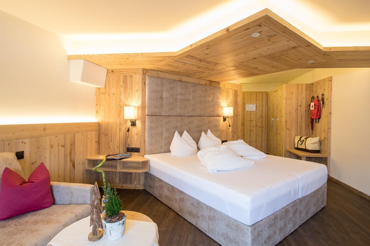 Hotel Magdalena Im Zillertal - Urlaub Mit Hund Ried im Zillertal Esterno foto